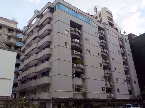 15 Suites Condo
