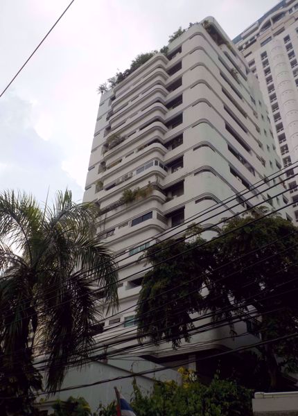 0001365_w_beverly-tower-condo_600.jpeg