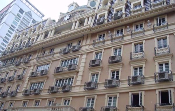 0001501_w_european-central-place_600.jpeg