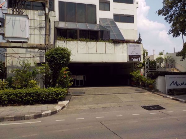 0004755_w_sukhumvit-house_600.jpeg