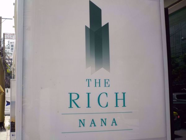 0006317_w_the-rich-ploenchit-nana_600.jpeg