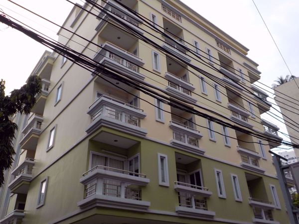 14 Place Sukhumvit Suites