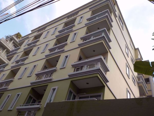 14 Place Sukhumvit Suites - Khlongtoei District