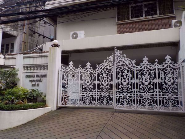 0007562_w_krishna-mansion_600.jpeg