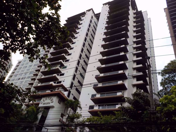 0001299_w_century-heights_600.jpeg