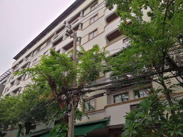 0010856_w_sathorn-place-the-18th-apartment_600.jpeg