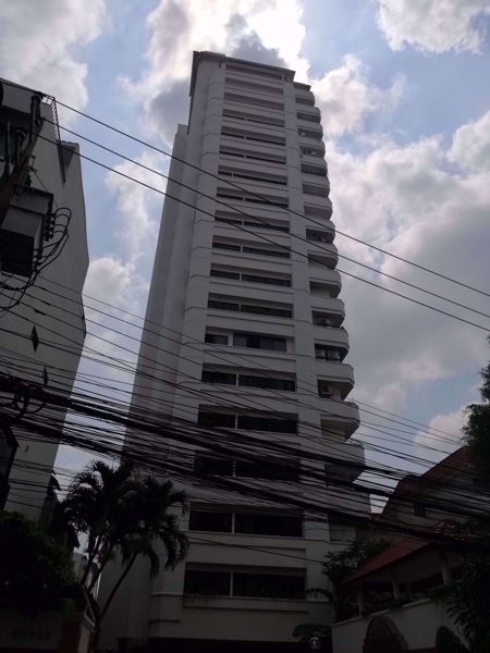 0012437_w_baan-sathorn_600.jpeg