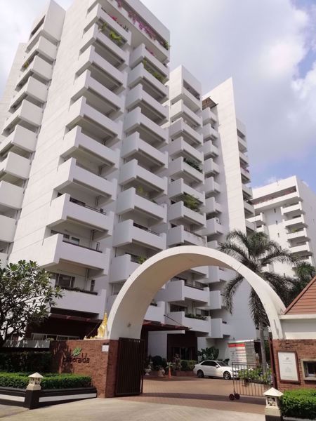 0012481_w_esmeralda-apartments_600.jpeg