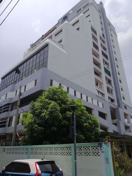 0013647_w_sathorn-happy-land-tower-sathorn-suite_600.jpeg