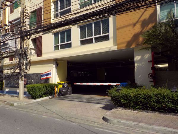0023887_w_chateau-in-town-major-ratchayothin_600.jpeg