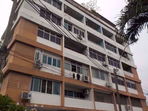 0024889_w_ratchada-maison_600.jpeg