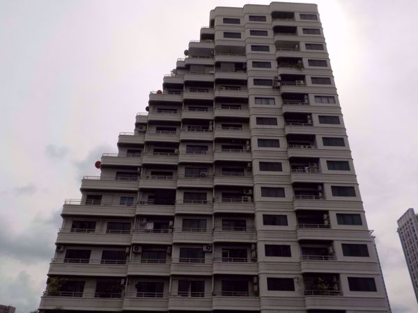 0024990_w_lert-ubon-sky-life-tower_600.jpeg