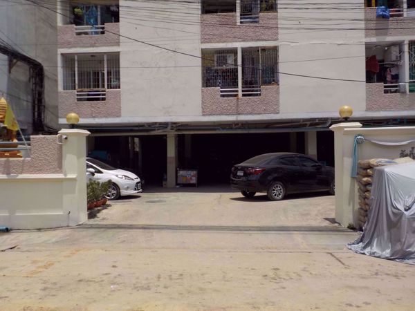 0025070_w_lucky-star-condo_600.jpeg