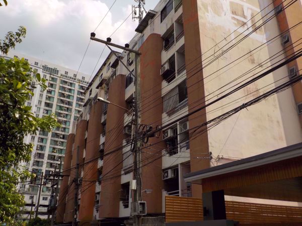 0025491_w_palm-suites-condominium_600.jpeg