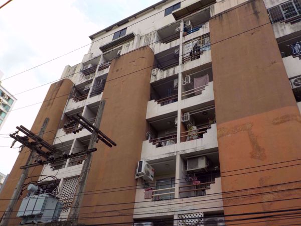 0025492_w_palm-suites-condominium_600.jpeg