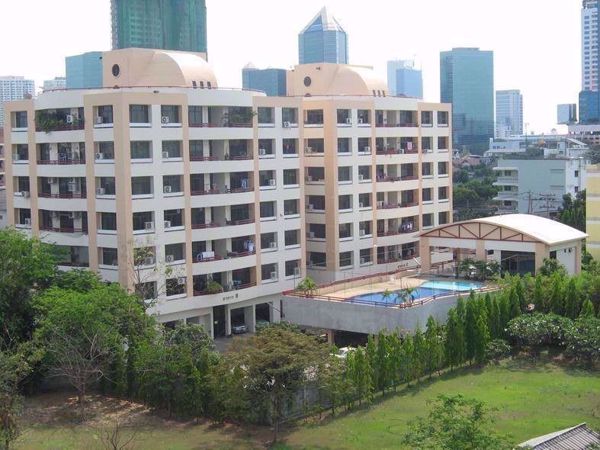 0026547_w_ratchayothin-place_600.jpeg