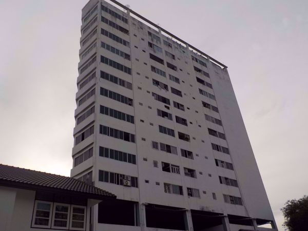 0060512_w_jittrapa-place_600.jpeg